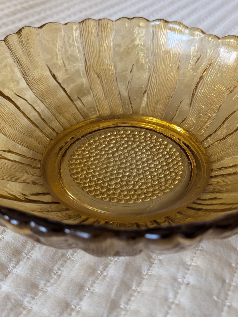 Vintage Anchor Hocking Amber Sunflower Glass Bowl